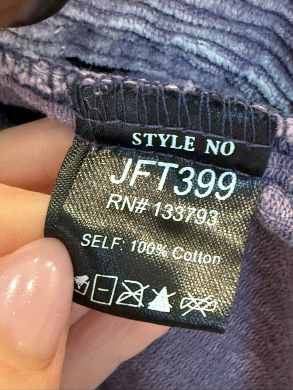 POL Cropped Corduroy Distressed Trucker Jacket - Picture 4 of 5